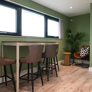 Apartamento Charles Hope London, Brentford