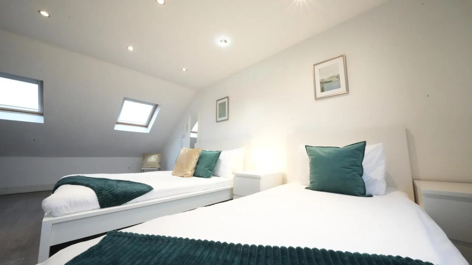 Grand Airport Ensuites Harmondsworth Habitación en casa particular